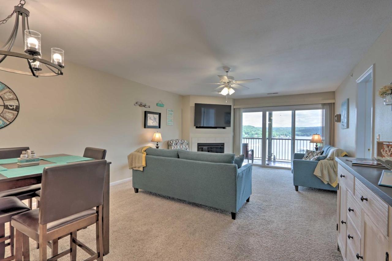 The Lake Escape With Balcony And Pool Access! キャンデントン エクステリア 写真
