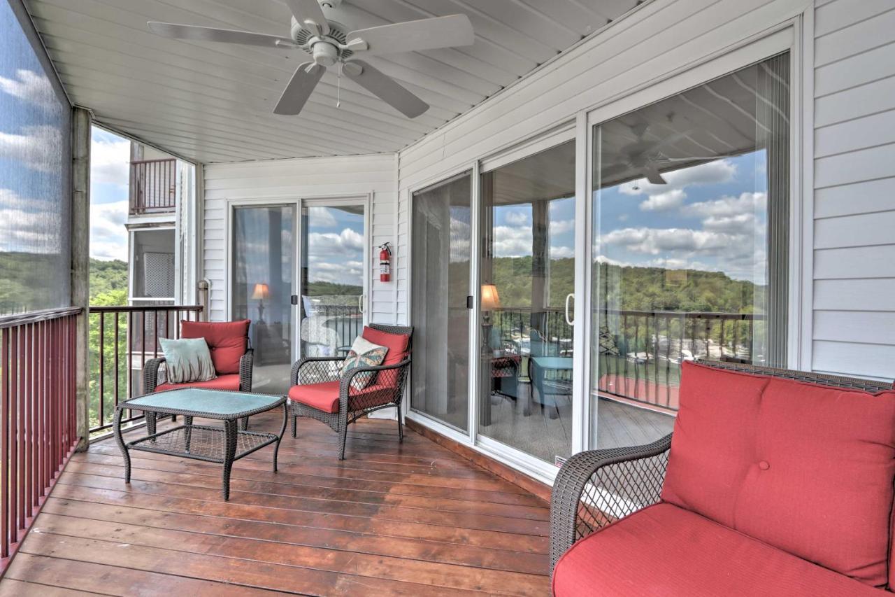 The Lake Escape With Balcony And Pool Access! キャンデントン エクステリア 写真